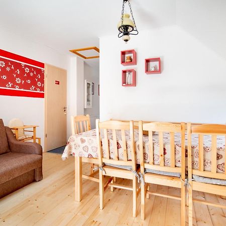 Rozmaring Vendeghaz Hotel Zengovarkony Luaran gambar