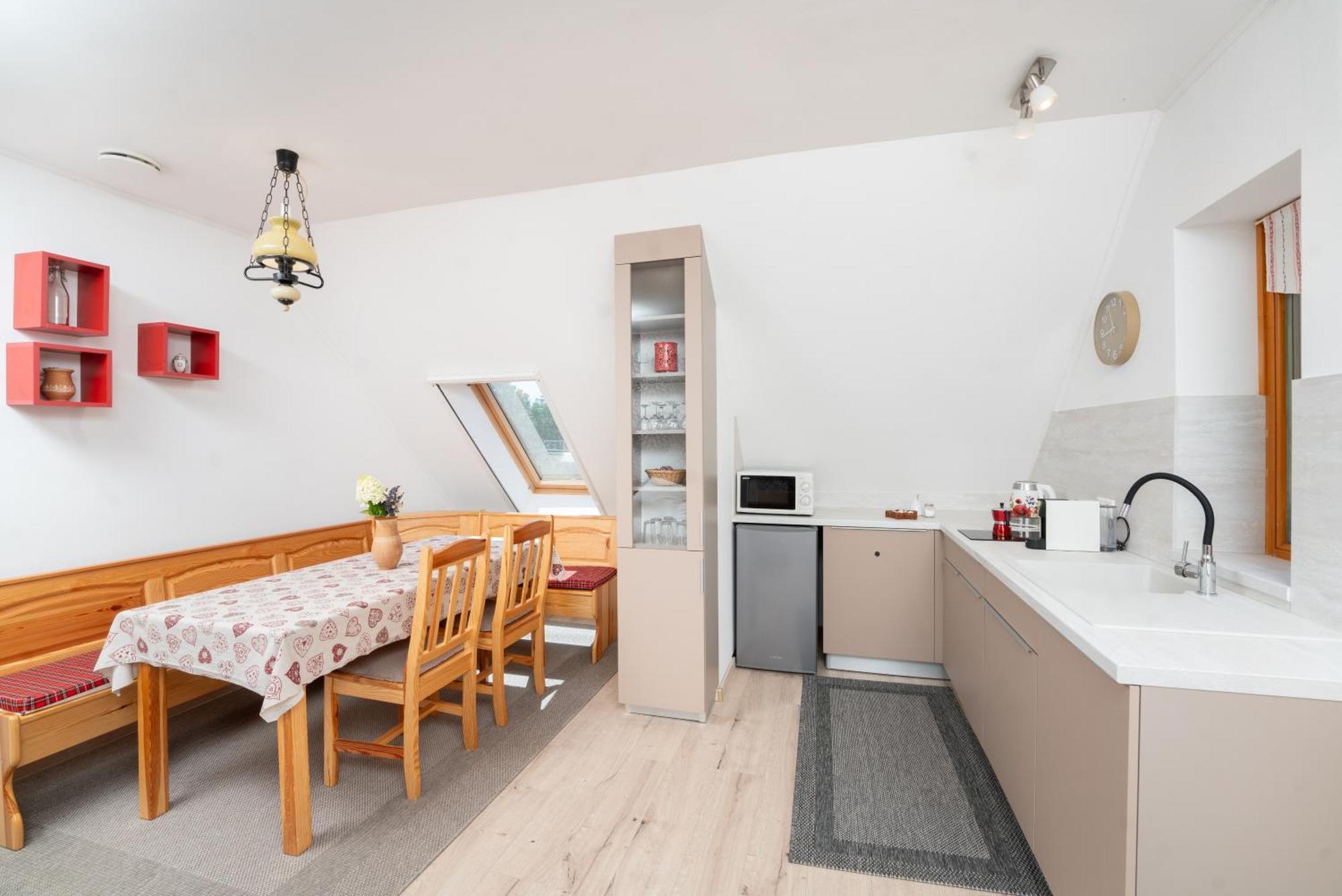 Rozmaring Vendeghaz Hotel Zengovarkony Luaran gambar