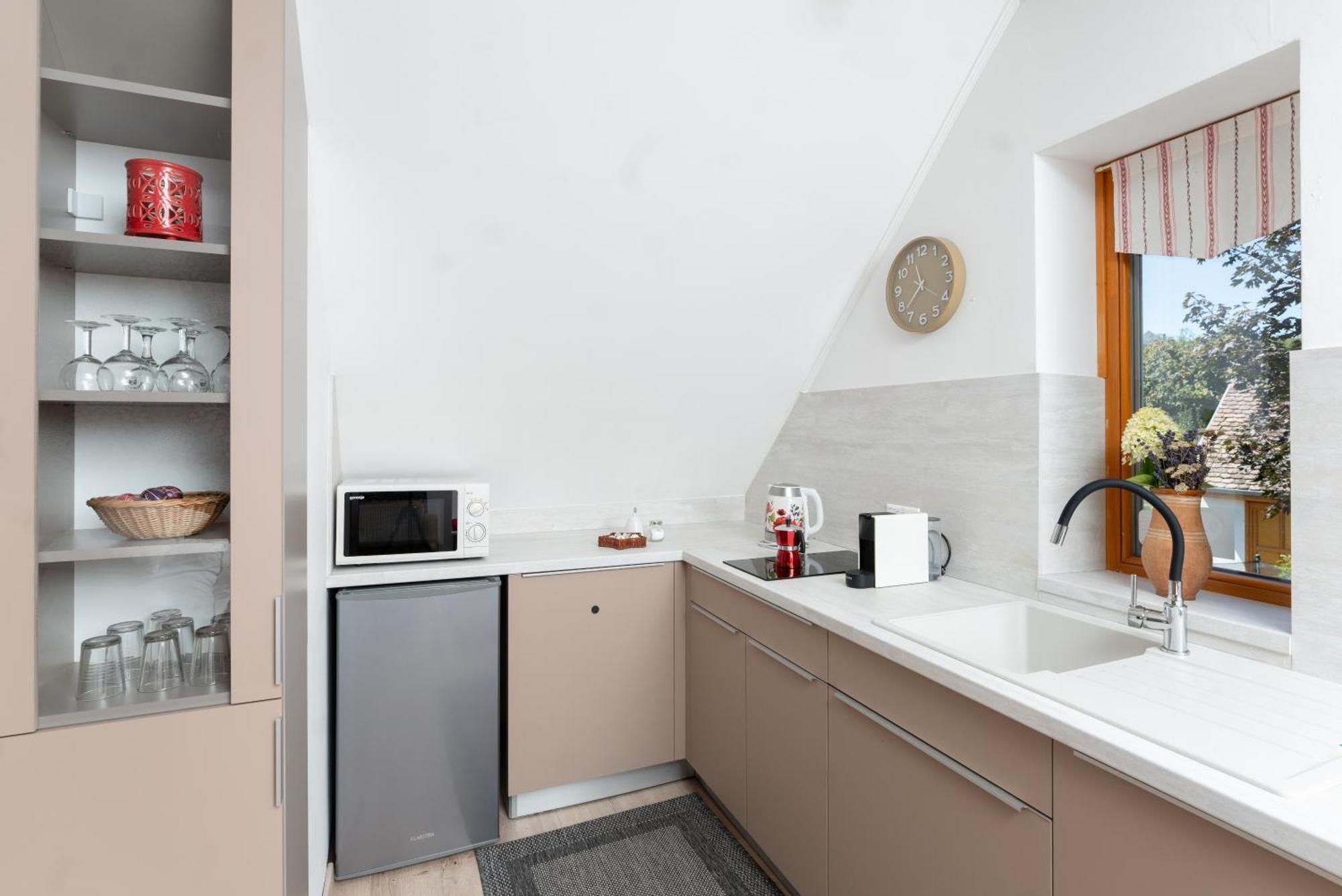 Rozmaring Vendeghaz Hotel Zengovarkony Luaran gambar